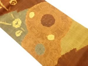 絞り汕頭相良刺繍松皮菱に華文模様名古屋帯